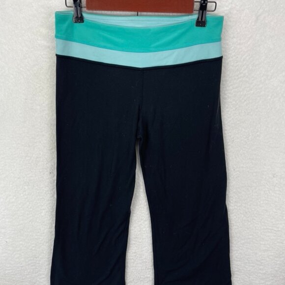 Lululemon‎ Groove Crop Reversible Leggings Size 28 - Picture 1 of 7